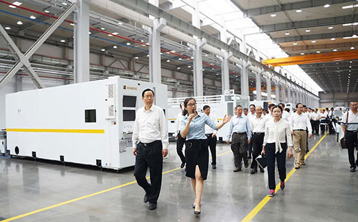 江苏省委常委、苏州市委书记蓝绍敏等向导调研bevictor伟德官网智能