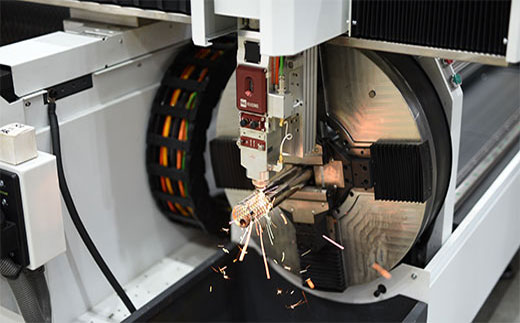 上；；；；；；evictor伟德官网板管一体激光切割机