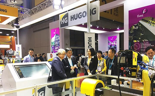 第二届进博会广东省茂名市常务副市长莅临bevictor伟德官网意大利CEA展位